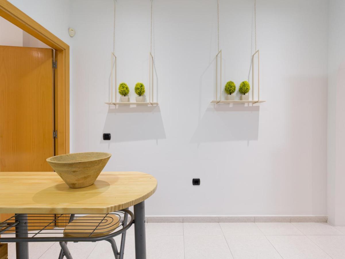 Homeforguest Modern Apartment In The Centre Of Puerto Del Rosario 罗萨里奥港 外观 照片